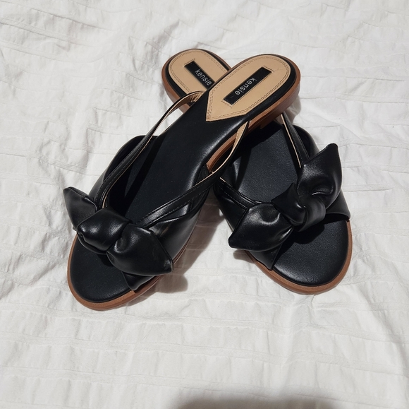 Kensie vegan black sandal slip ons with cute bow tie 🎀 New condition. Size 7 - Picture 11 of 11